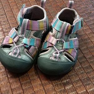 Keen baby girl sandals